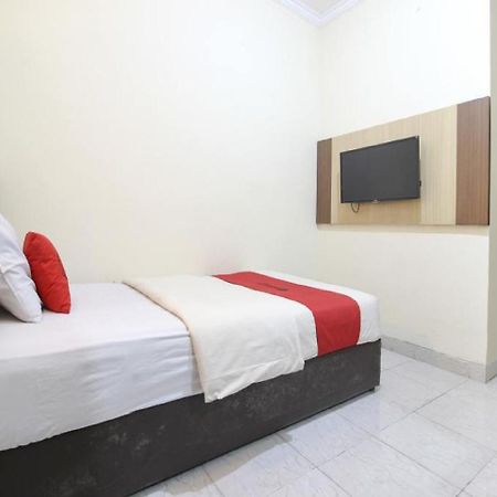 Reddoorz Plus Near Stadion Mandala Krida Yogyakarta Eksteriør billede