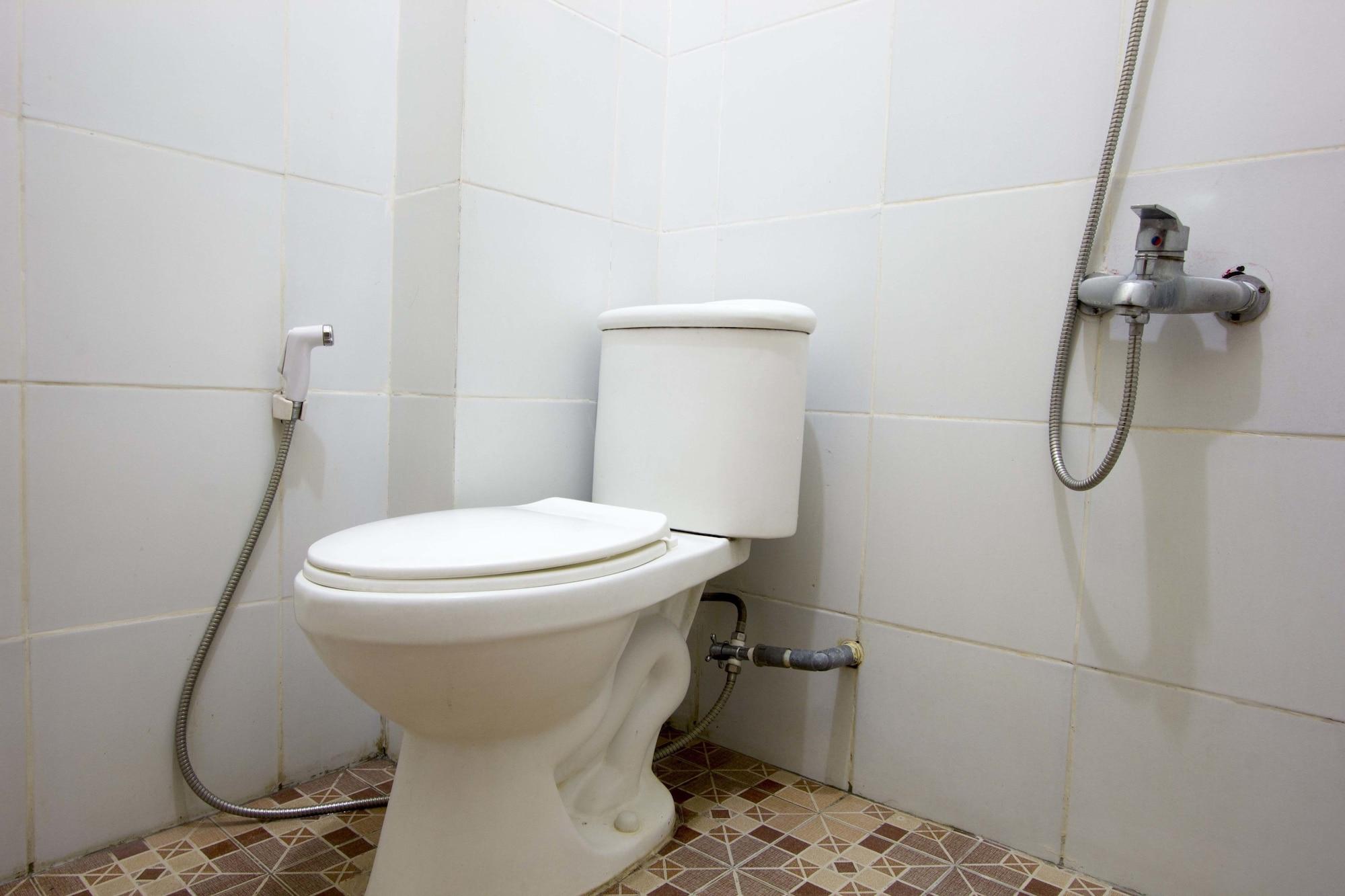 Reddoorz Plus Near Stadion Mandala Krida Yogyakarta Eksteriør billede