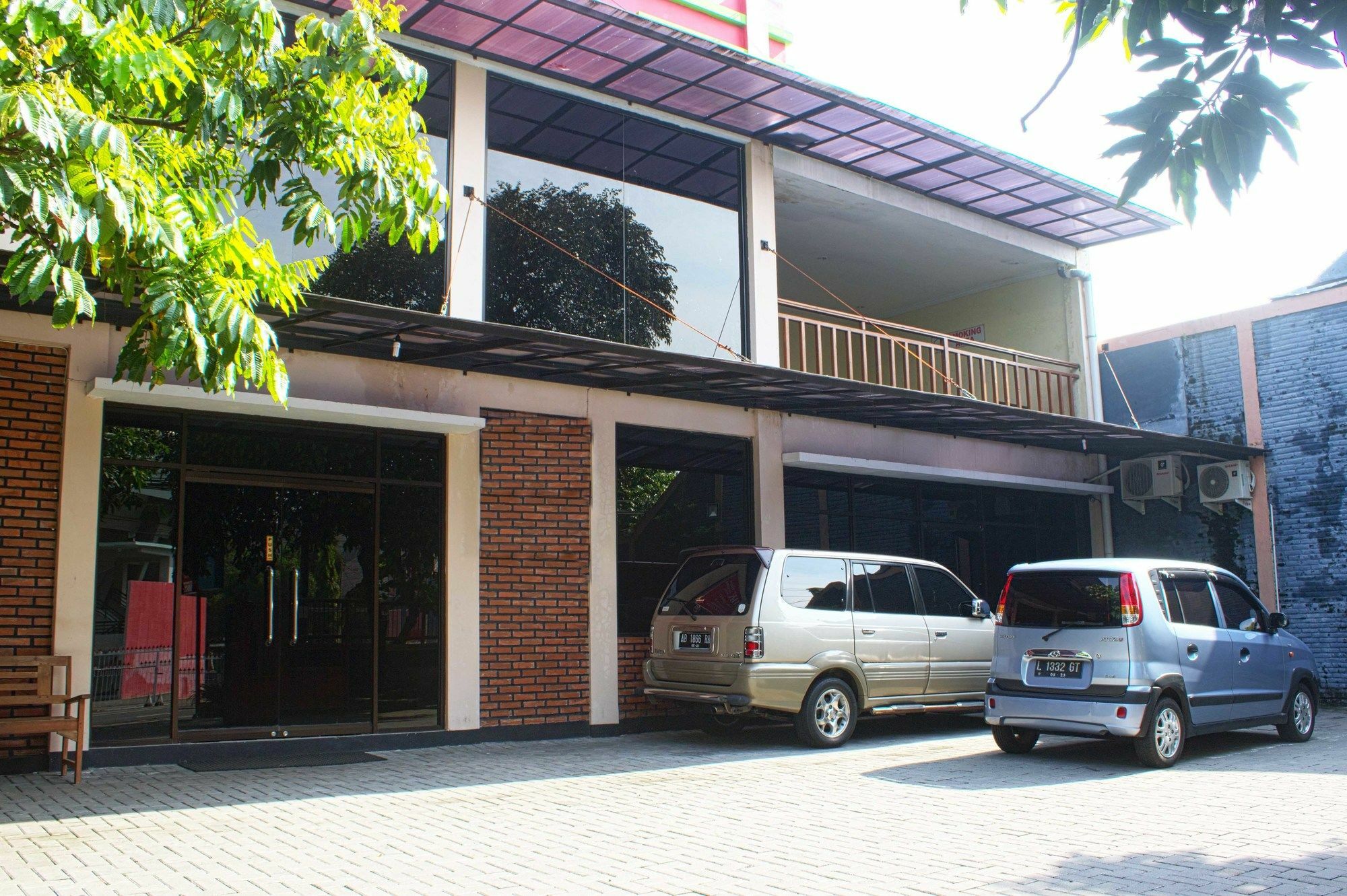 Reddoorz Plus Near Stadion Mandala Krida Yogyakarta Eksteriør billede